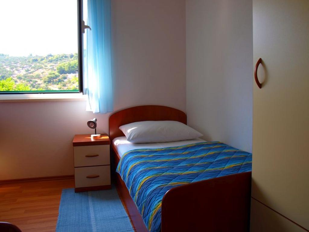 Apartments Mia Postira Kamer foto